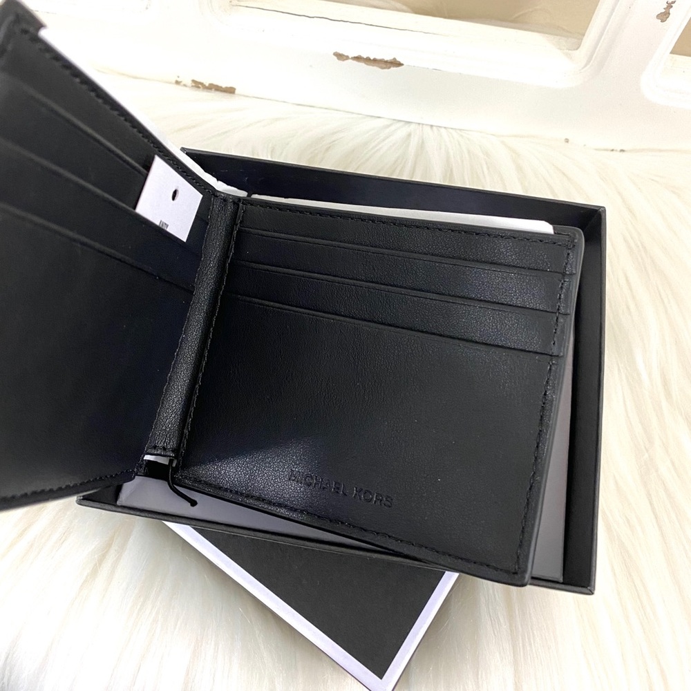 MK Andy Men’s Slim Billfold Wallet - Picture 6 of 10